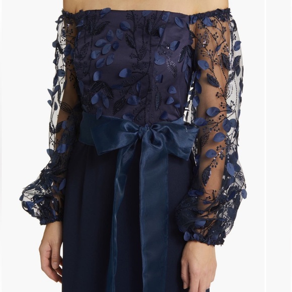 Eliza J  Floating Petals Long Sleeve Off The Shoulder Gown size 12/14 - Picture 9 of 9